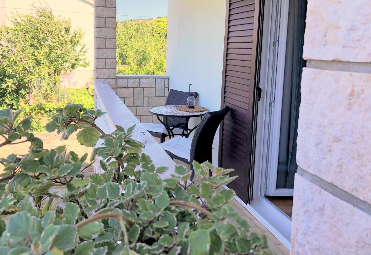 Apartments Muntidor Palit Экстерьер фото