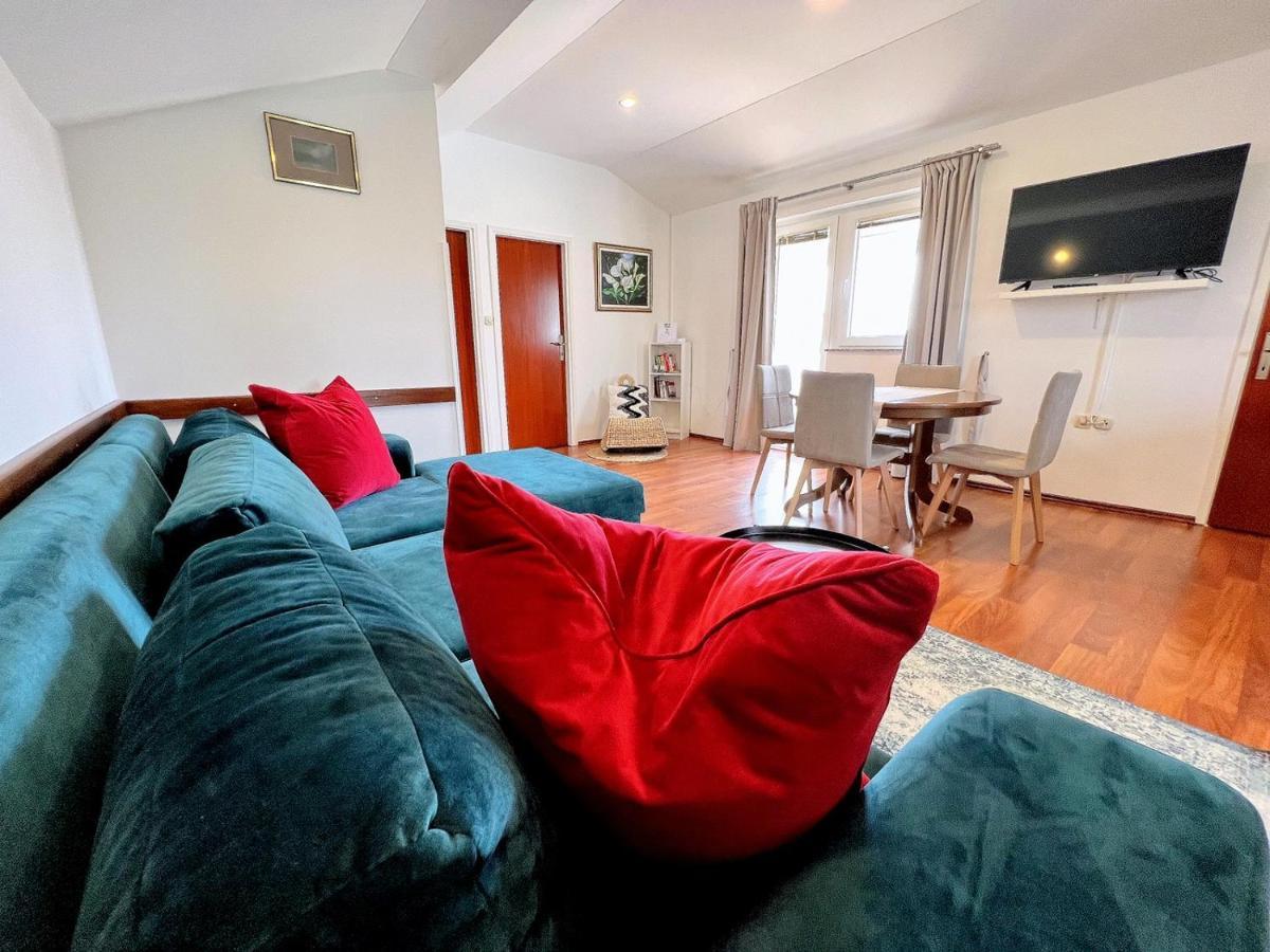 Apartments Muntidor Palit Экстерьер фото